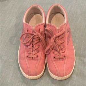 Tretorn Women's Coral Canvas Sneakers